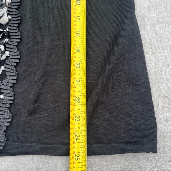 Laura Petites Black One Button Cardigan Sweater With Roses & Ruffles - Picture 11 of 11